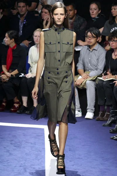 Look 72